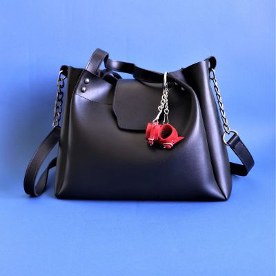 Брелок Наручники з пряжкою Червоний Брелок Наручники з пряжкою Червоний