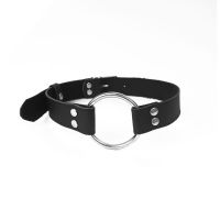 Кляп із натуральної шкіри з металевим кільцем Art of Sex — Gag Ring Metal, колір чорний