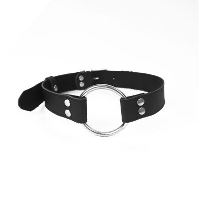 Кляп із натуральної шкіри з металевим кільцем Art of Sex — Gag Ring Metal, колір чорний Кляп із натуральної шкіри з металевим кільцем Art of Sex — Gag Ring Metal, колір чорний