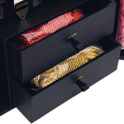 БДСМ-набір LOCKINK All-in-1 BDSM Play Kit - Crocodile Leather БДСМ-набір LOCKINK All-in-1 BDSM Play Kit - Crocodile Leather