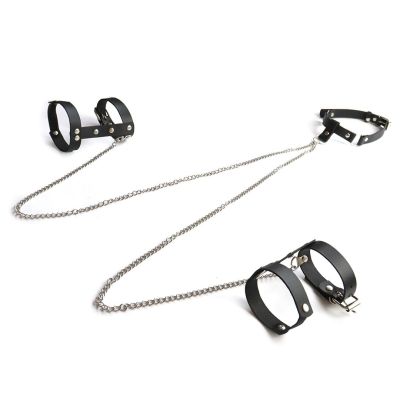 Нашийник та прикраса на руки Art of Sex — Dakota Нашийник та прикраса на руки Art of Sex — Dakota