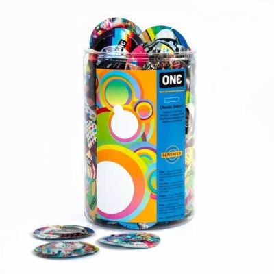 Набір презервативів ONE Classic Select — Artist Collection, 100 шт., мегапак-тюб