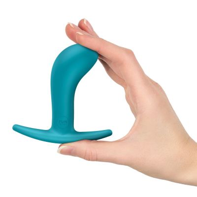Анальна пробка Fun Factory BOOTIE M Aquamarine, діаметр 3,3 см, тонкий обмежувач Анальна пробка Fun Factory BOOTIE M Aquamarine, діаметр 3,3 см, тонкий обмежувач