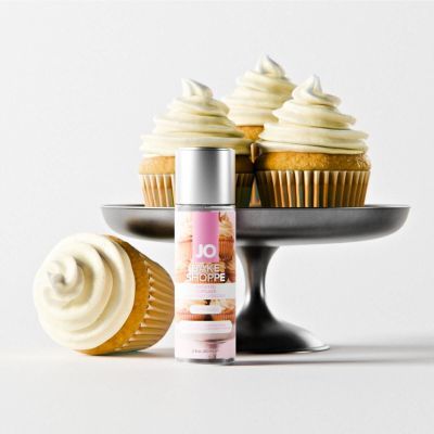 Лубрикант на водній основі JO Bake Shoppe - Frosted Cupcake 60 мл, без цукру та парабенів Лубрикант на водній основі JO Bake Shoppe - Frosted Cupcake 60 мл, без цукру та парабенів