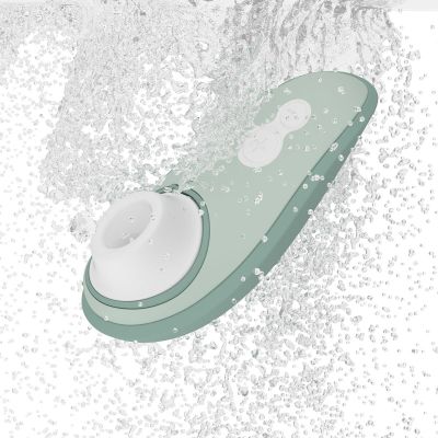 Вакуумний кліторальний стимулятор Womanizer Liberty 2 Sage Вакуумний кліторальний стимулятор Womanizer Liberty 2 Sage