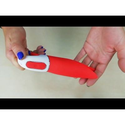 Потужний вібратор Satisfyer Vibes Power Flower із ніжними тремтливими пелюстками, 12 режимів роботи