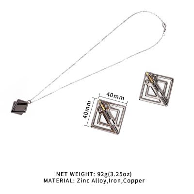 Затискачі для сосків з легкої підвіскою LOCKINK Adjustable Nipple Clamps with Light Pendant - Grey Затискачі для сосків з легкої підвіскою LOCKINK Adjustable Nipple Clamps with Light Pendant - Grey